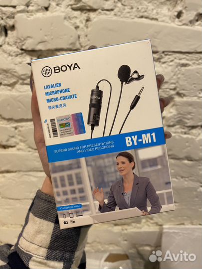 Микрофон петличный