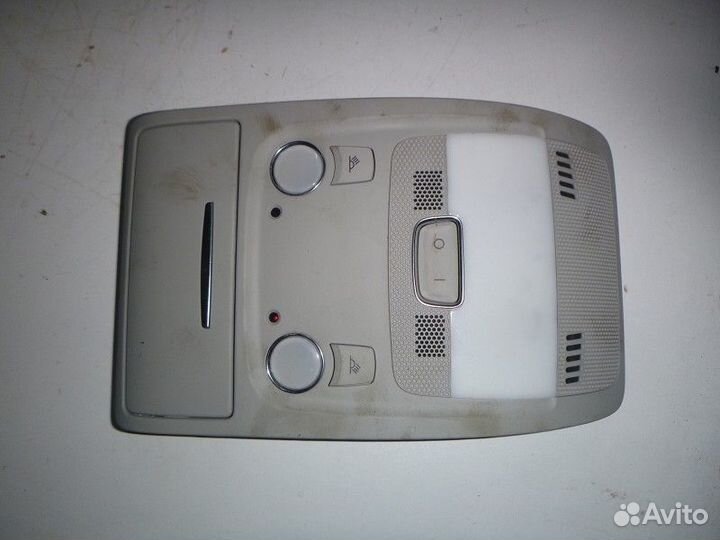 Плафон салона audi Q5 2008