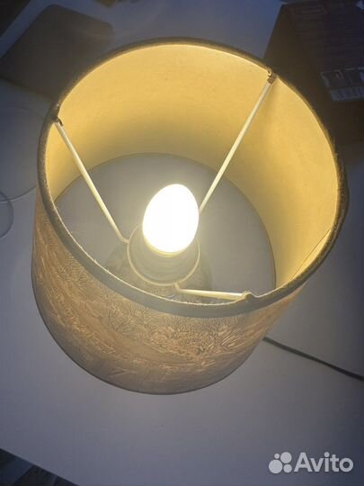 Лампа настольная