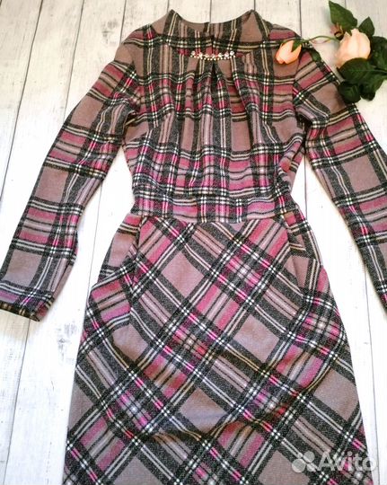 Новое женское платье 40 42