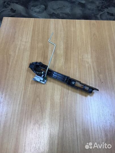 Кронштейн ручки передней правой двери Honda CR-V 5