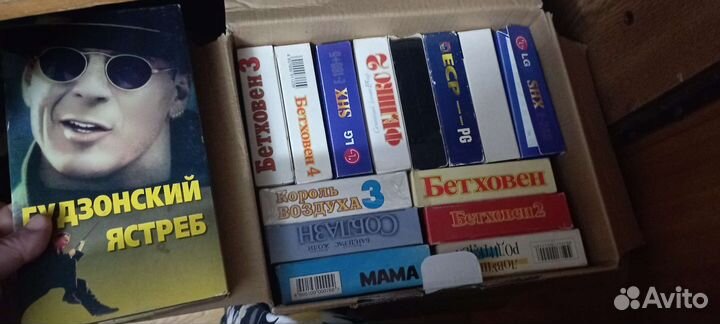 Видеомагнитофон