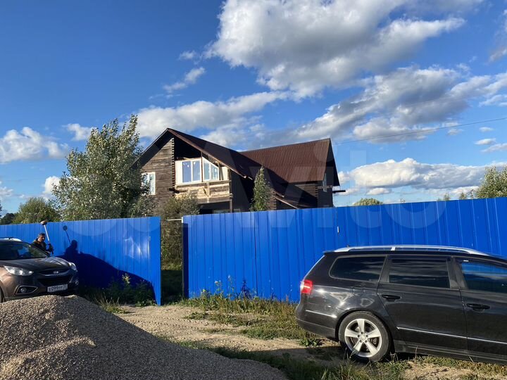 Дом 180 м² на участке 28 сот.