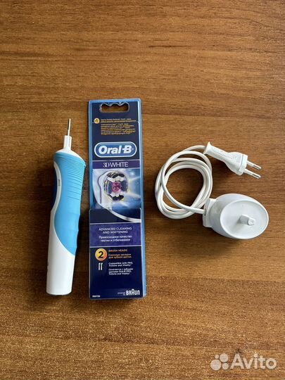 Зубная щетка oral b