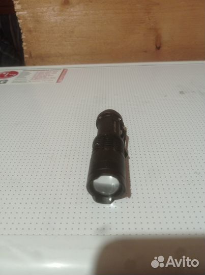 Фонарик ультрафиолетовый 365 нм