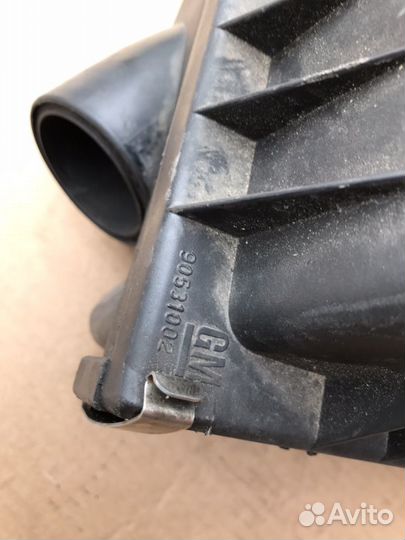 Корпус воздушного фильтра Opel Astra G,90531002