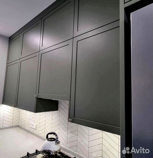 Кухонный гарнитур на заказ от фабрики