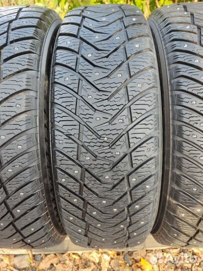 Yokohama IceGuard Stud IG65 225/60 R18 104T
