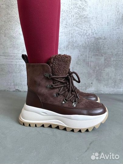 Дутики с мехом женские зимние