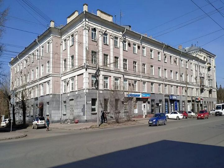 4-к. квартира, 89 м², 3/4 эт.