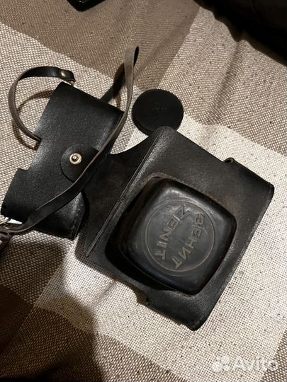 Плёночный фотоаппарат зенит -е