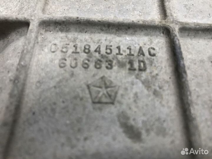 Поддон верхняя часть Dodge Challenger 3.6 ERB