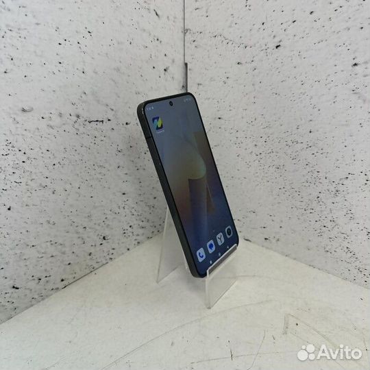 Xiaomi 13, 12/256 ГБ