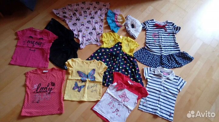 Ветровка, пакет фирменных вещей д/девочки 110-116