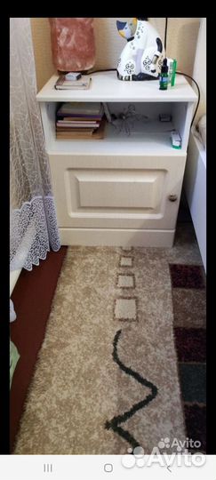 Шкаф белый распашной+2 тумбочки. бу