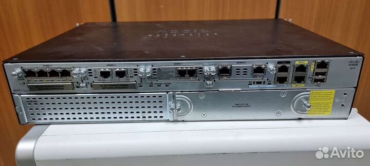 Cisco 2911/K9 2.5GB RAM 3GE 4FE pvdm3-32