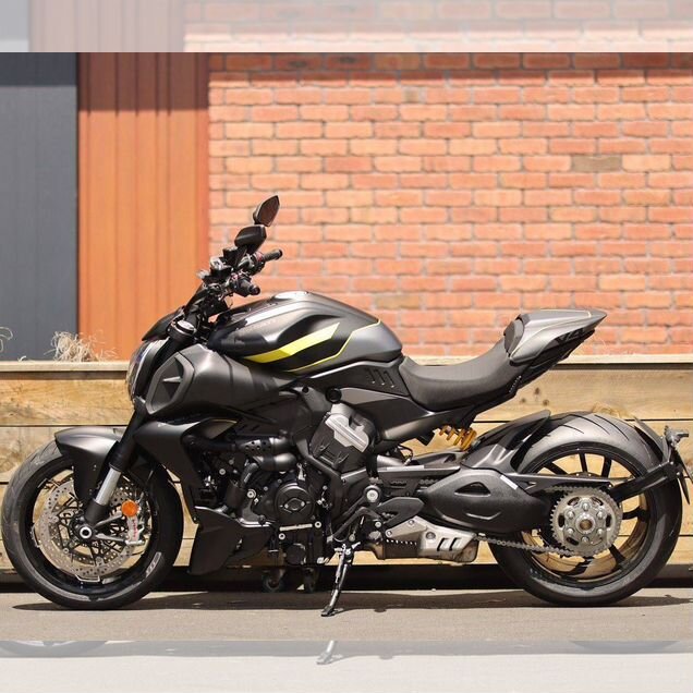 Ducati Diavel V4, 2026