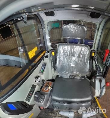 Мини-экскаватор yuchai YC 25-8