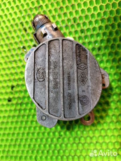 Насос вакуумный Renault Espace