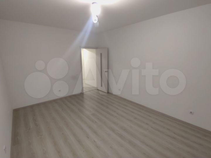 2-к. квартира, 65 м², 11/27 эт.