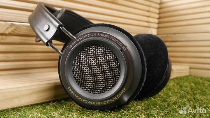 Профессиональные наушники Philips Fidelio X2