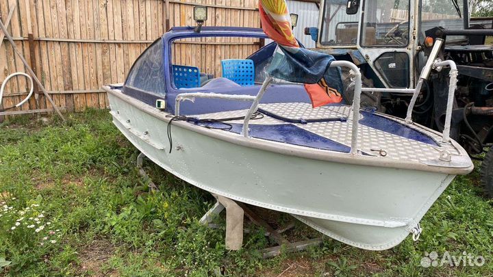 Лодка Прогресс 2м