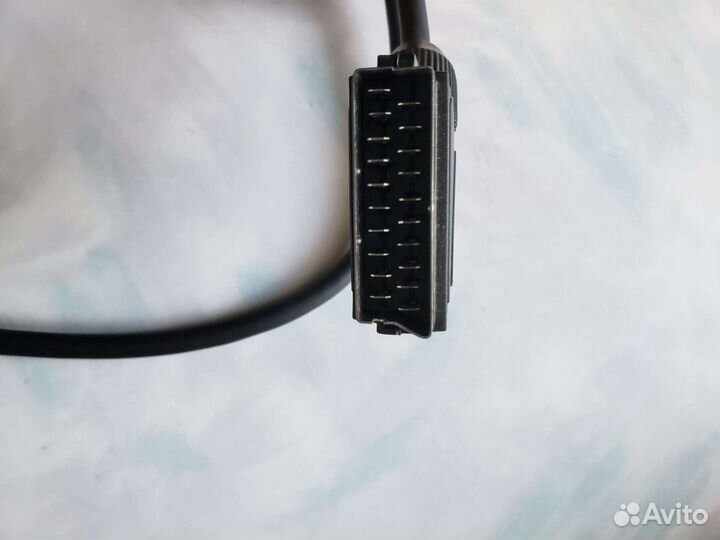 Кабель скарт