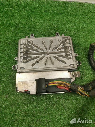 Эбу двигателя Ford Kuga 1 2.5 hydb 2010