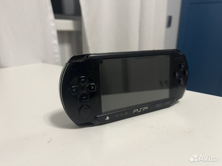 Sony PSP e1008 street