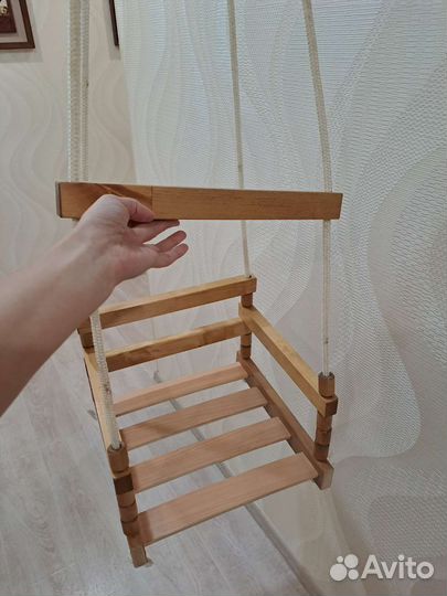 Детская качель подвесная