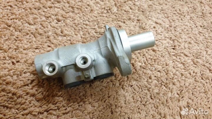 Тормозной цилиндр лада приора trw