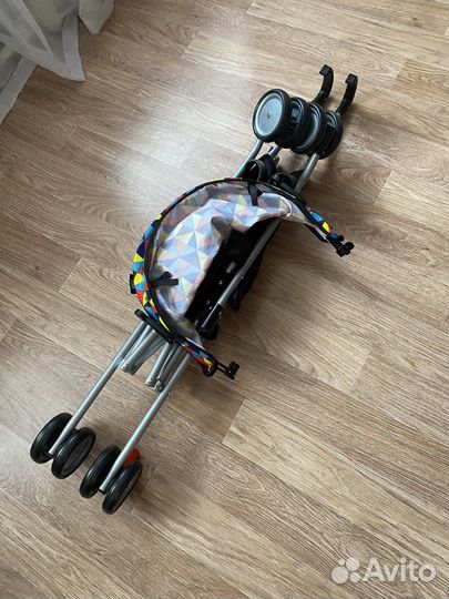 Коляска трость