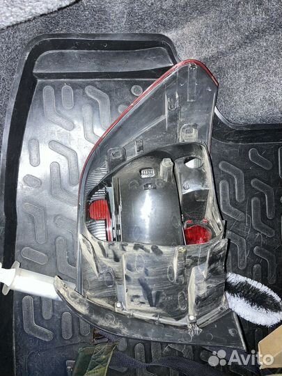 Задний фонарь volkswagen polo sedan 5 рестайлинг