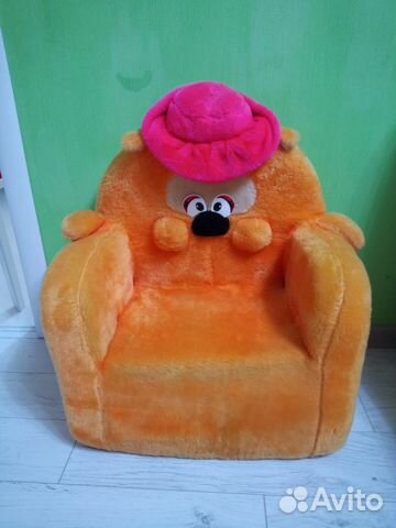 Детское мягкое маленькое кресло