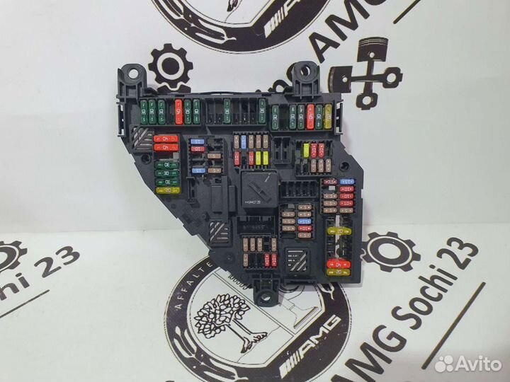 Блок предохранителе задний для BMW F10