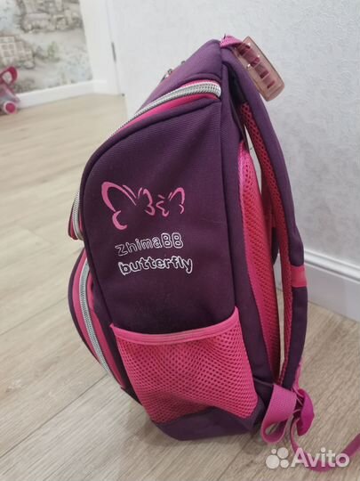 Школьный рюкзак