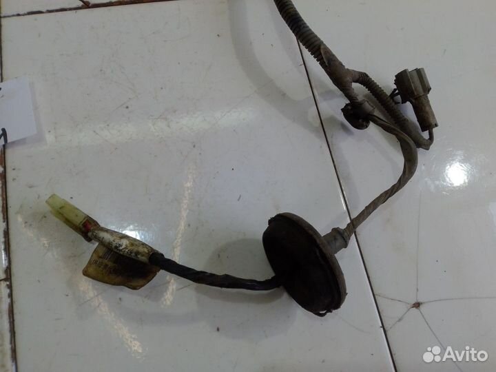 Электропроводка заднего бампера