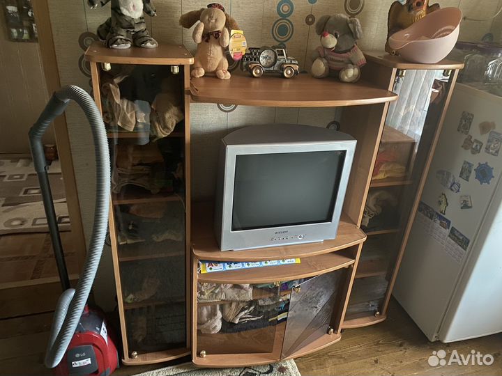 Тумба под телевизор