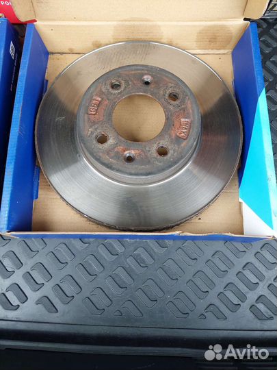 Два оригинальных тормозных диска Kia Rio X-Line