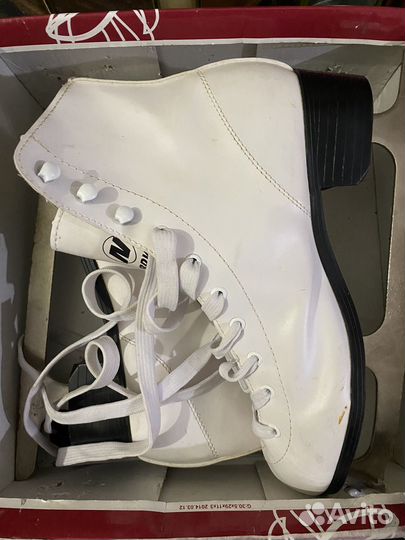 Коньки фигурные