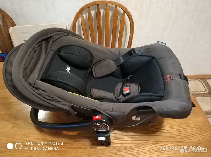 Детское автокресло от 0, автолюлька