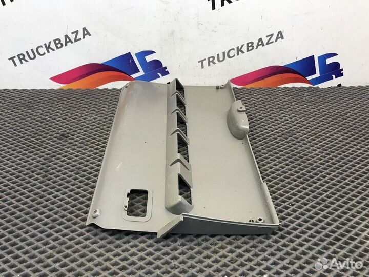 Накладка на торпедо Daf CF