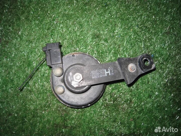 Клаксон Toyota Auris E18 2015