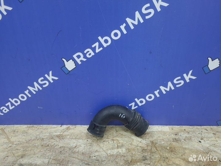 Патрубок воздушного фильтра Renault Duster