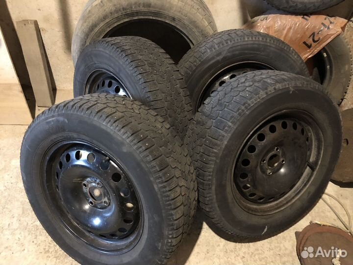 Колеса в сборе r16 зимние 4 100