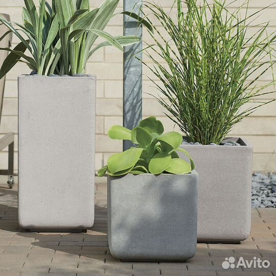 Бетонные вазоны