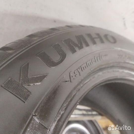 Kumho I'Zen KW27 225/50 R17