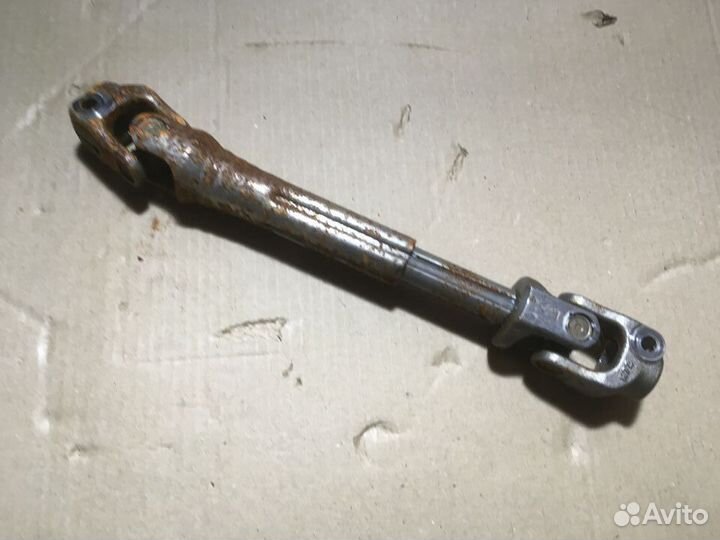 Карданчик рулевого управления Шкода Рапид