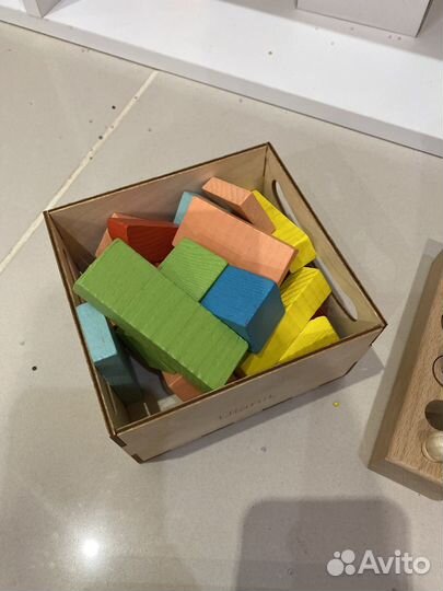 Деревянные игрушки от года