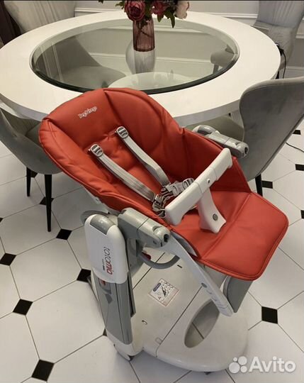 Стул для кормления Peg Perego Tatamia. Италия